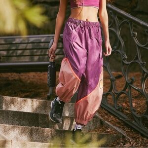 NWT Free People Women’s FP Movement Free Throw Pants. Size Large.